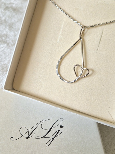 DROP OF LOVE – Halsband Anki Ljungmark